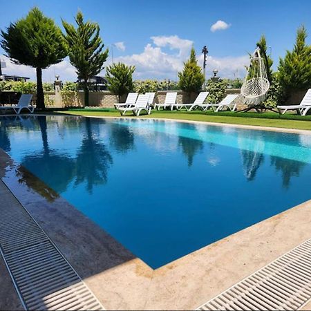 Gardenya Lara Suit Hotel Antalya Exterior photo
